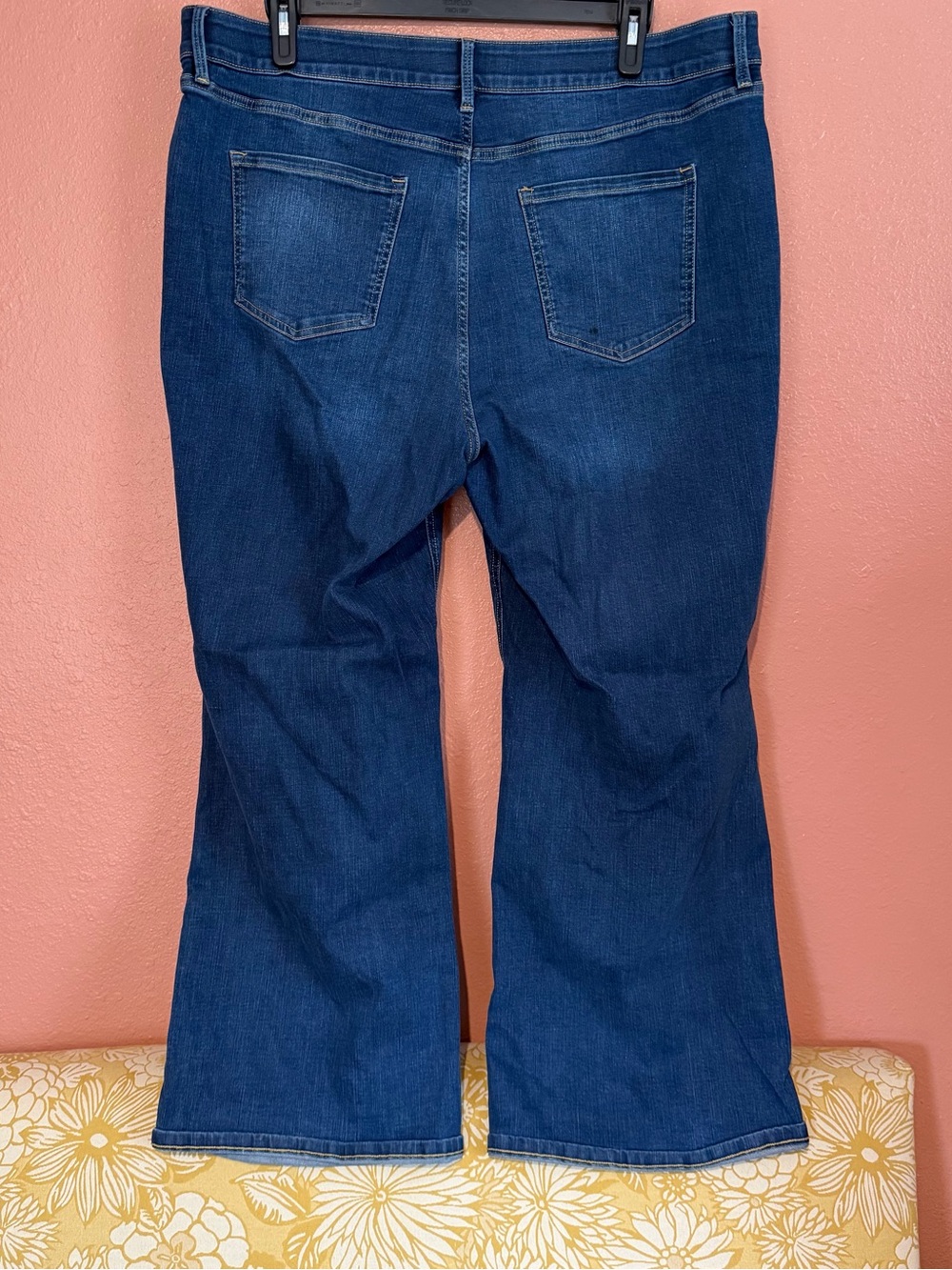 Liz Claiborne Dark Blue Wide-Leg Jeans with Patch Pockets - Picture 2 of 3